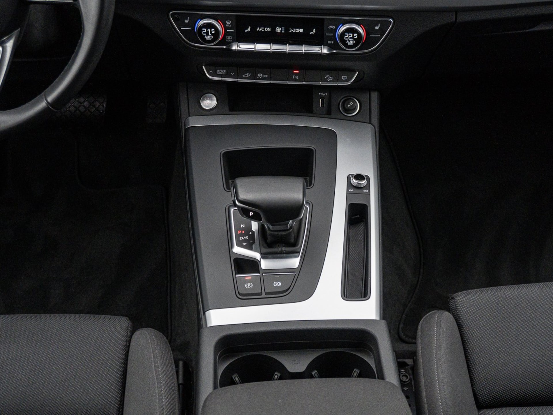 Audi Q5 TFSI e advanced