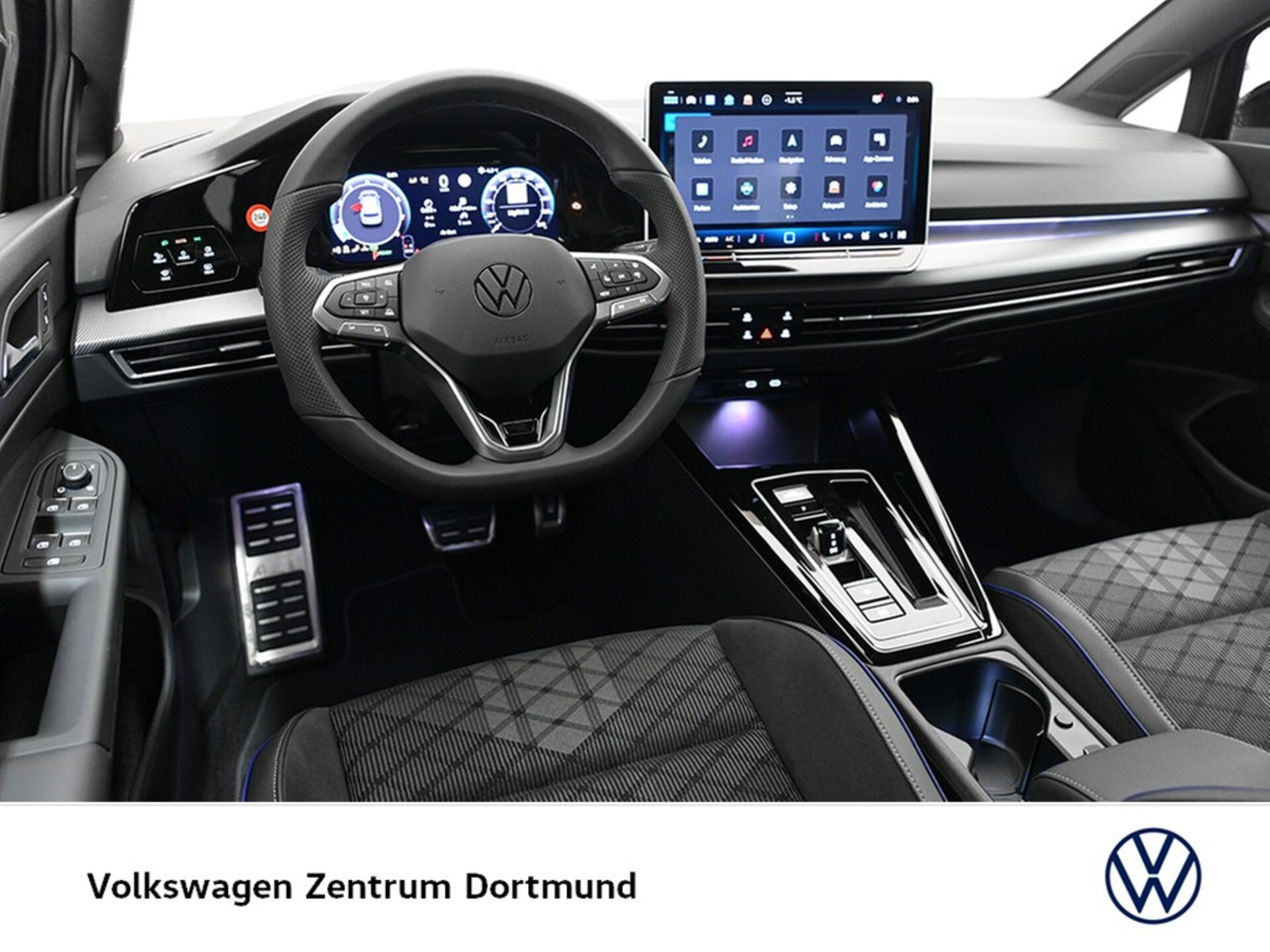 Volkswagen Golf R-Line