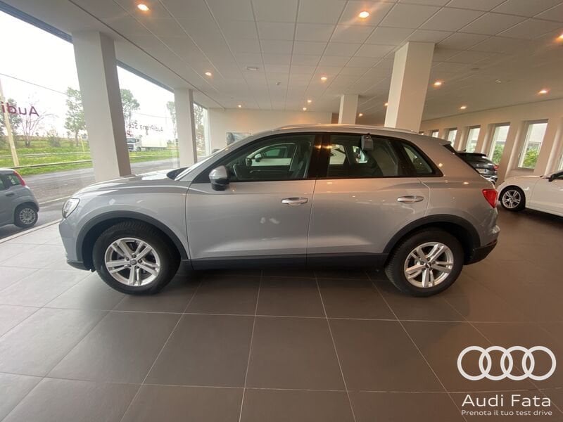 Immagine di Audi Q3 Business 35 TDI 110 kW (150 PS) S tronic - Vista: for more details contact your dealer