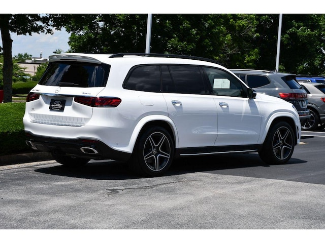 2023 Mercedes-Benz GLS 580