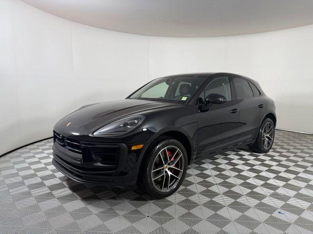 2023 Porsche Macan
