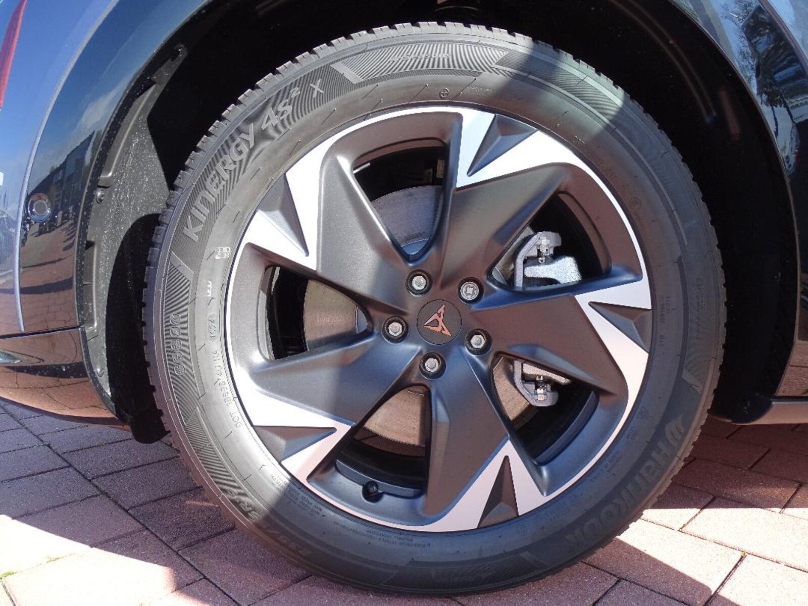 CUPRA Tavascan – Bild 15