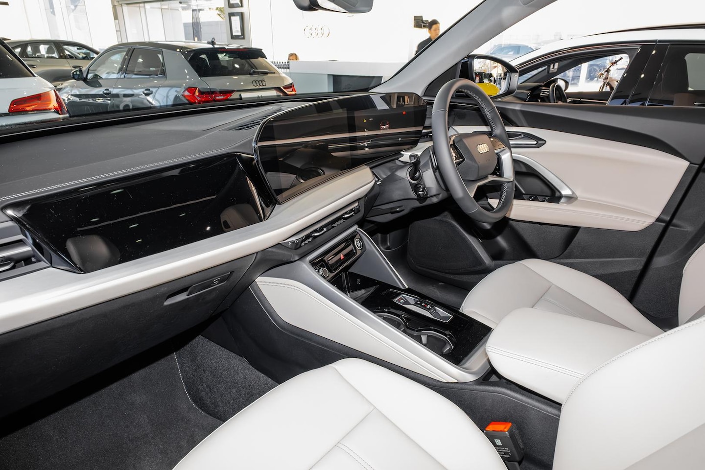 Image about Audi Q5 SUV TDI quattro 150 kW