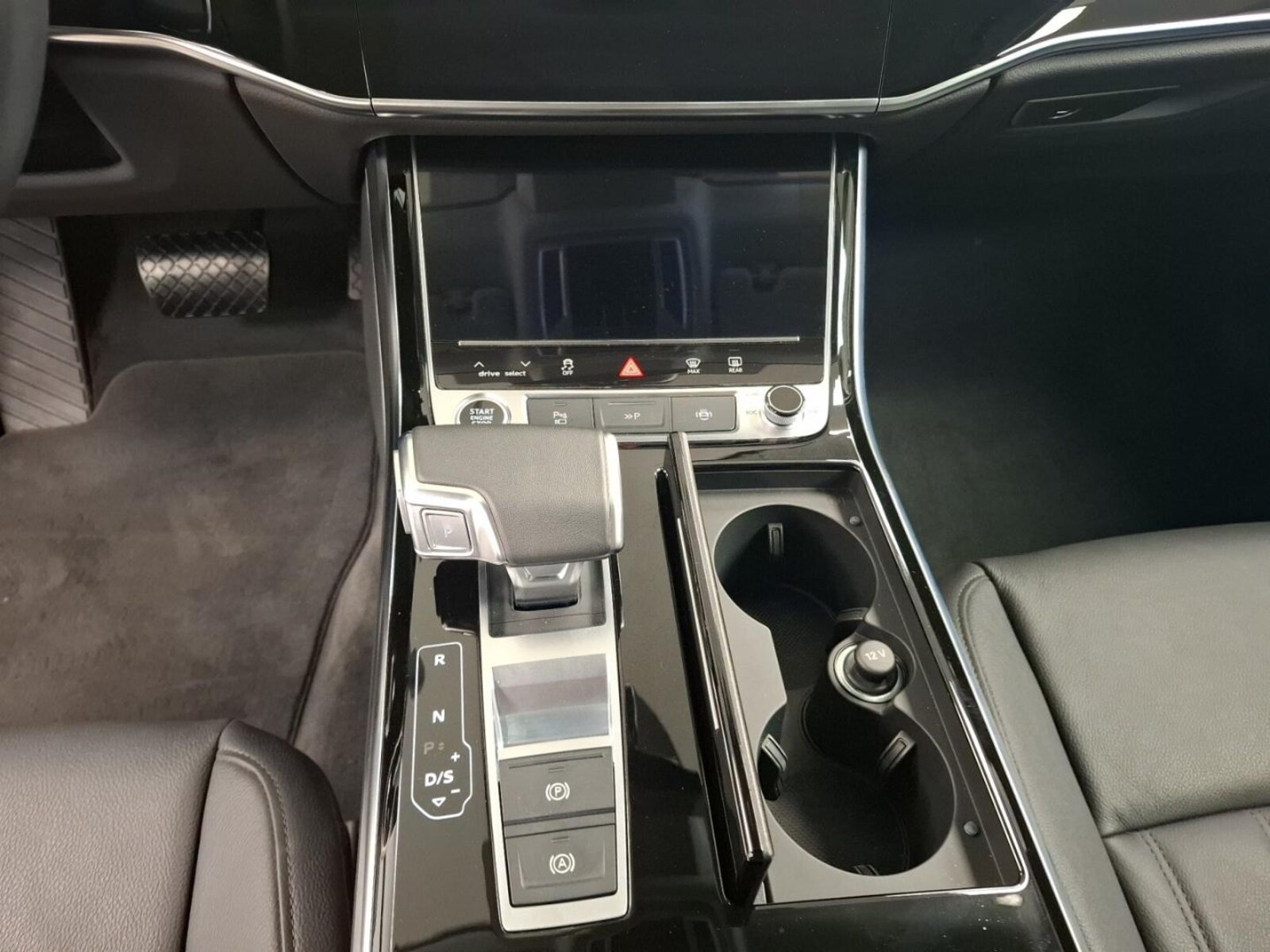 Audi A8 – Bild 10