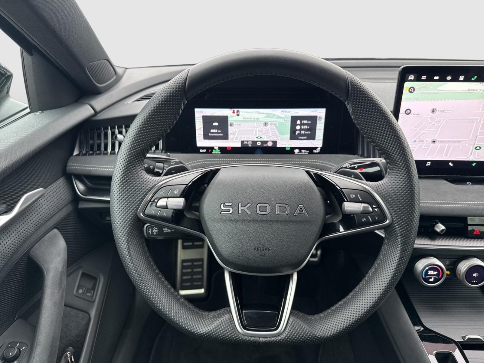 Škoda Superb Combi – Bild 10