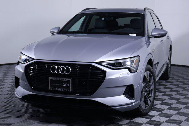 2023 Audi e-tron 95 kWh Premium quattro's photo