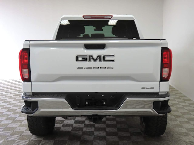 2024 GMC Sierra
