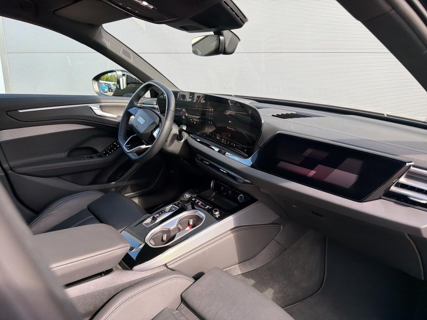 Bild über Audi A6 Limousine TFSI 150 kW S tronic - für weitere Informationen kontaktieren Sie den Audi Partner