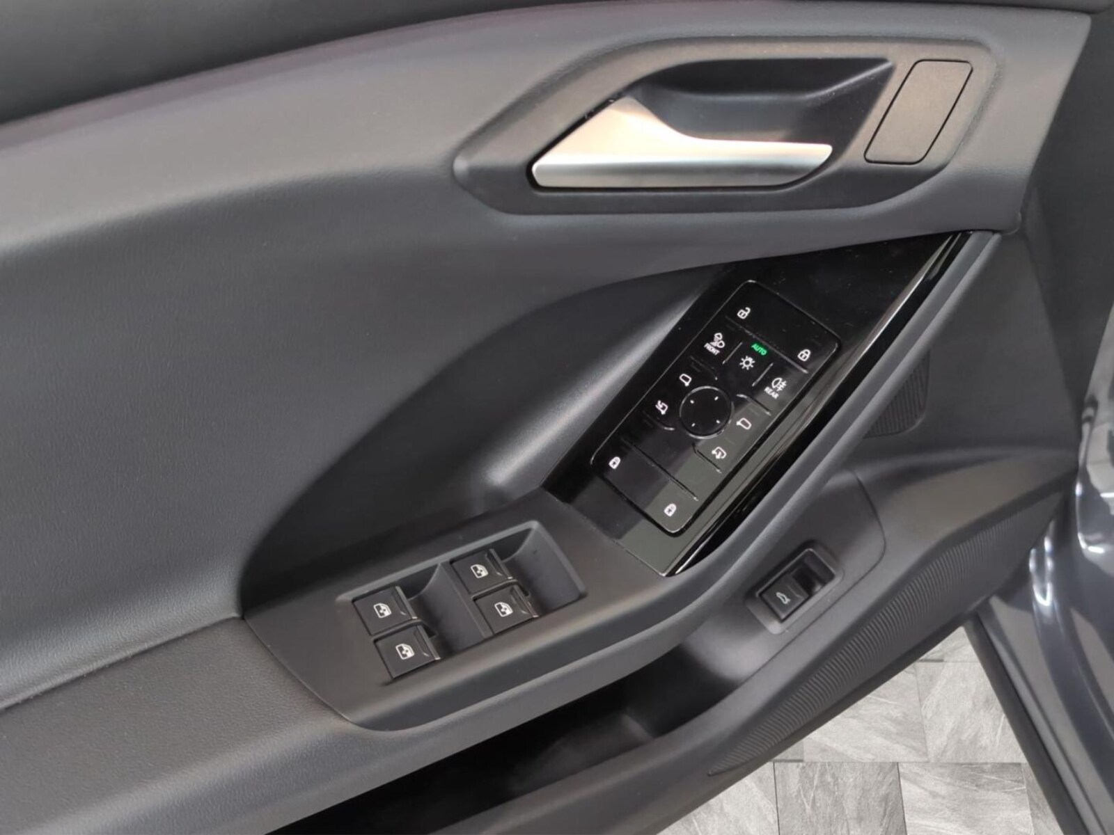 Audi Q6 e-tron – Bild 10