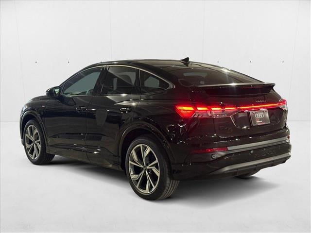 2025 Audi Q4 Sportback e-tron Premium - Photo 8
