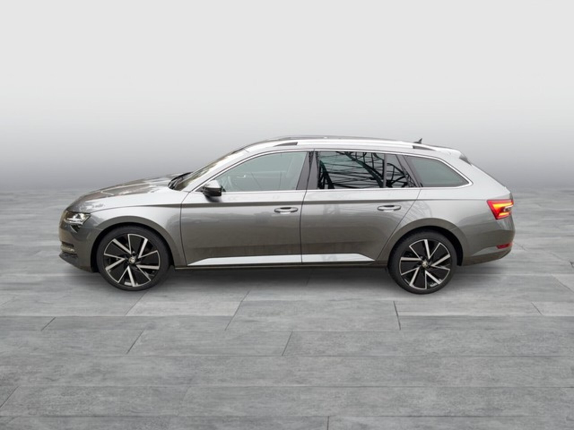 Skoda Superb Combi Style