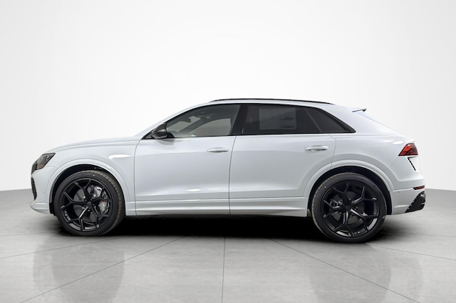 2026 Audi RS Q8 SUV performance
