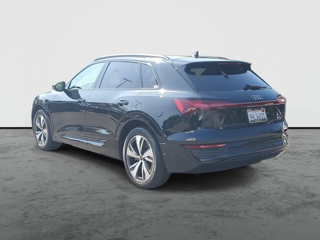 2024 Audi Q8 e-tron