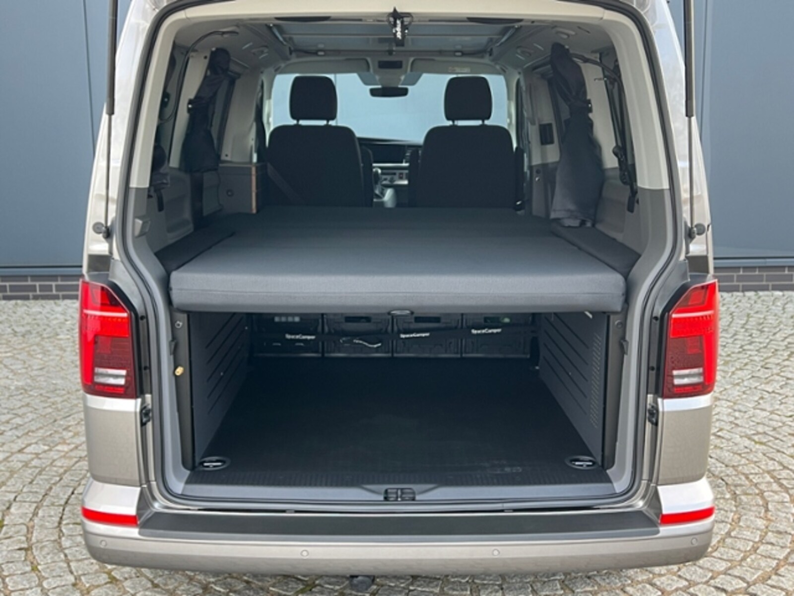 Volkswagen T6.1 Caravelle kurzer Radstand – Bild 7