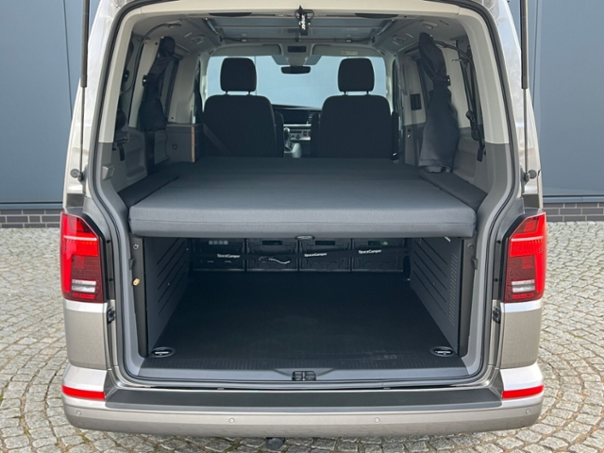 Volkswagen T6.1 Caravelle kurzer Radstand Comfortline