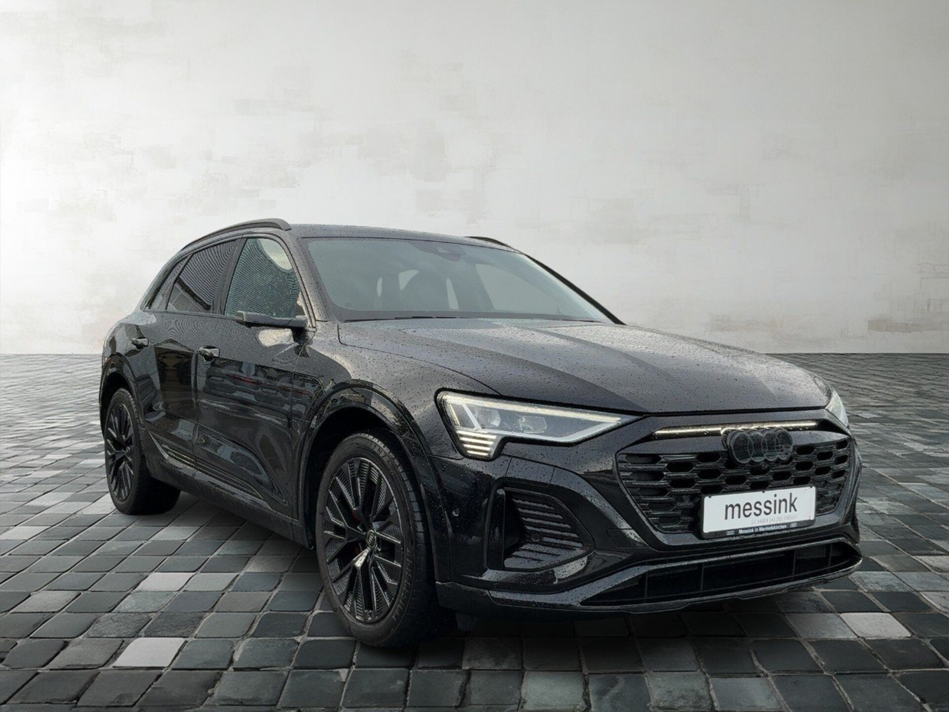 Audi Q8 e-tron S line