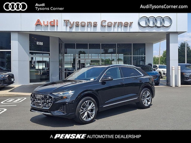 Photo of 2025 Audi Q8