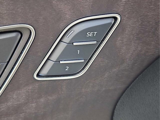 2023 Audi Q8 Premium Plus - Photo 13