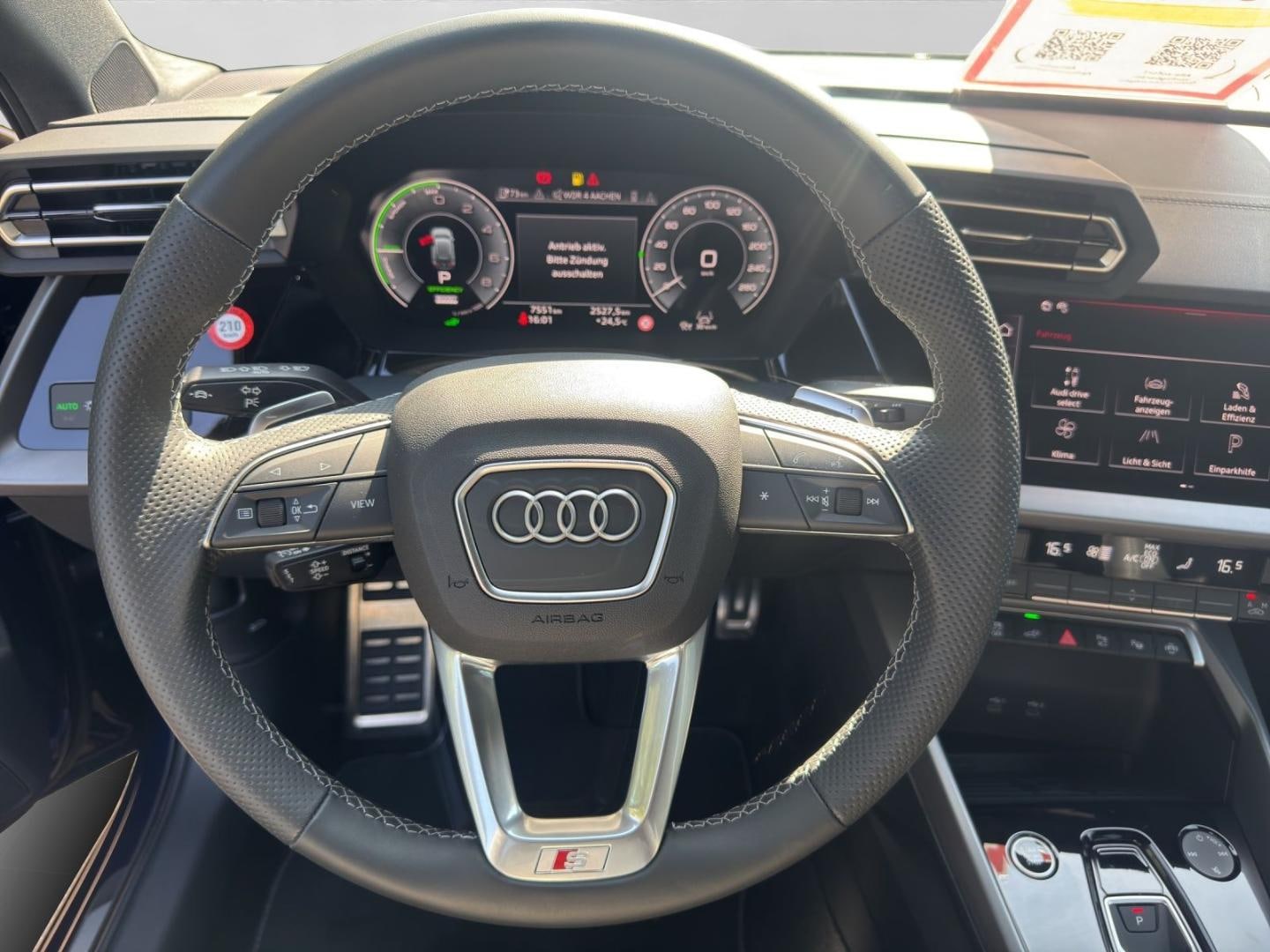 Bild über Audi A3 Sportback TFSI e TFSI e 200 kW S tronic - für weitere Informationen kontaktieren Sie den Audi Partner
