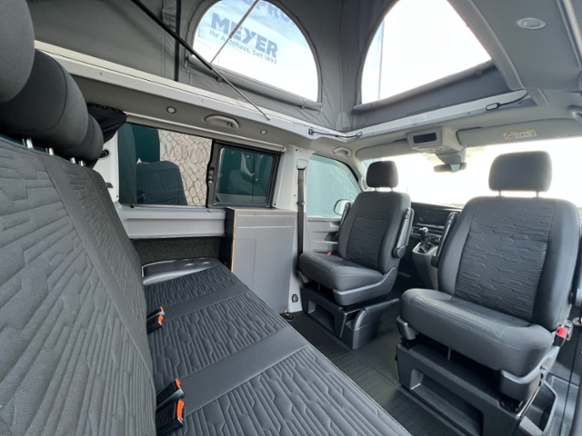 Volkswagen T6.1 Caravelle kurzer Radstand Comfortline