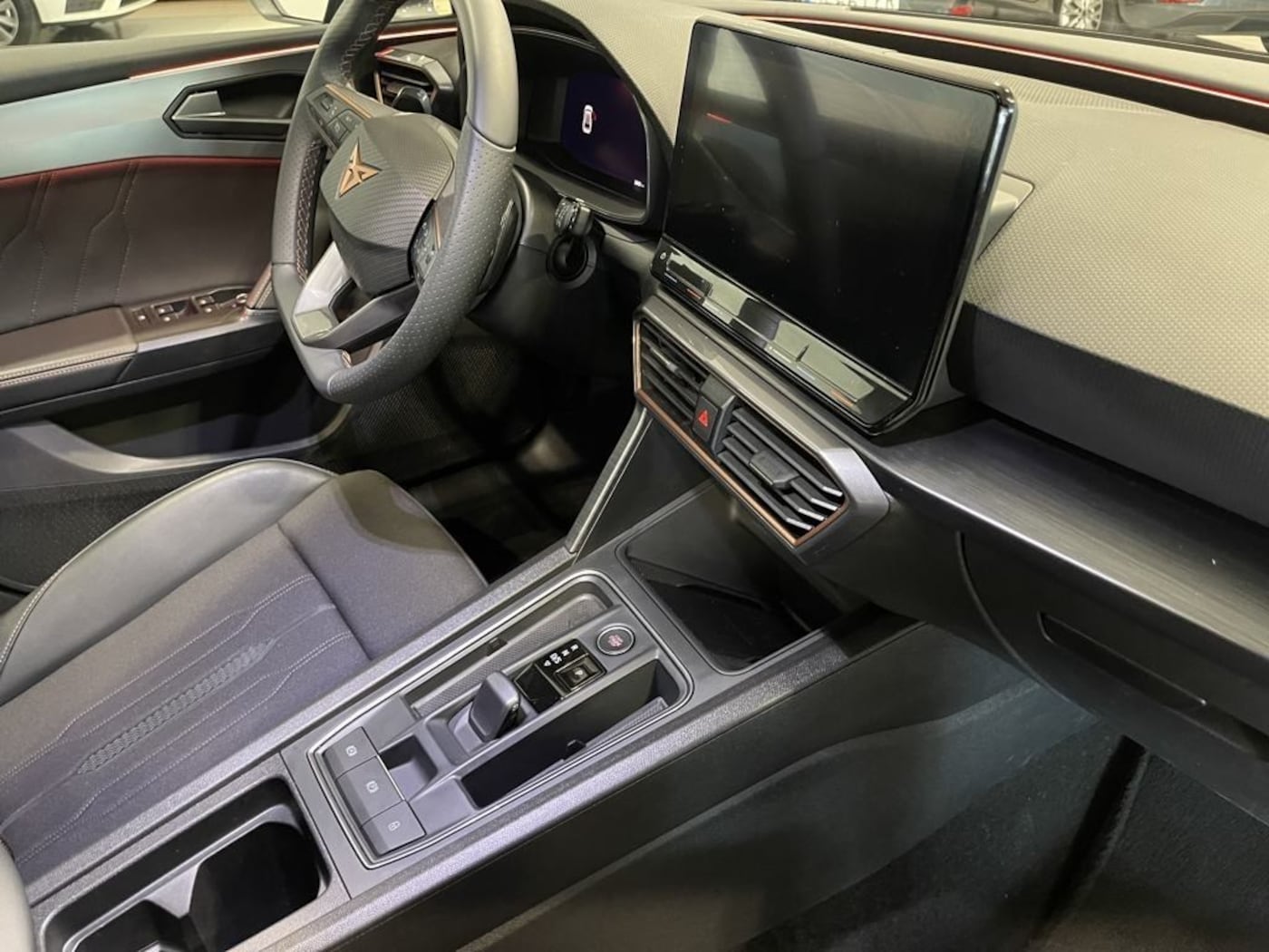 CUPRA Leon León 2.0 TSI DSG 140 kW (190 CV) — photo 12