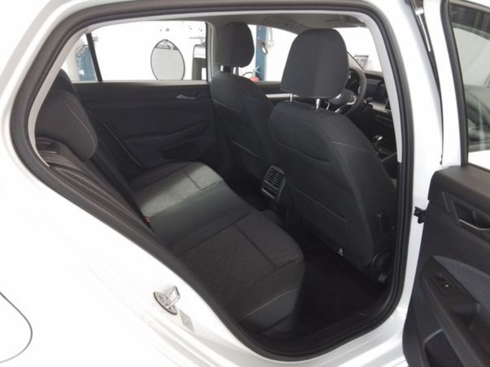 Volkswagen Golf – Bild 8