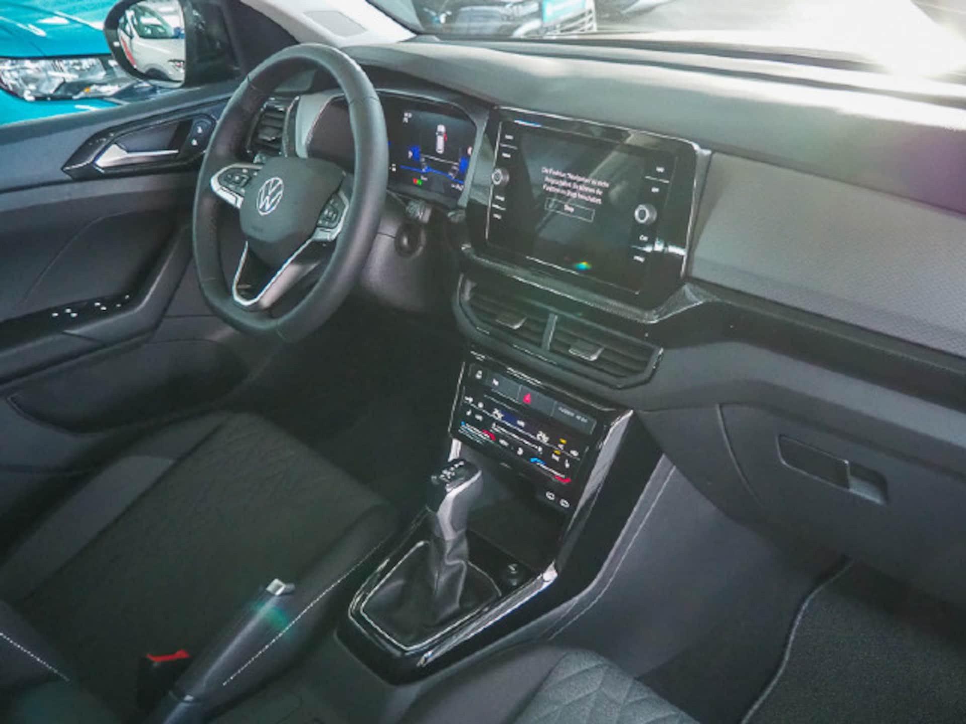 Volkswagen T-Cross Life