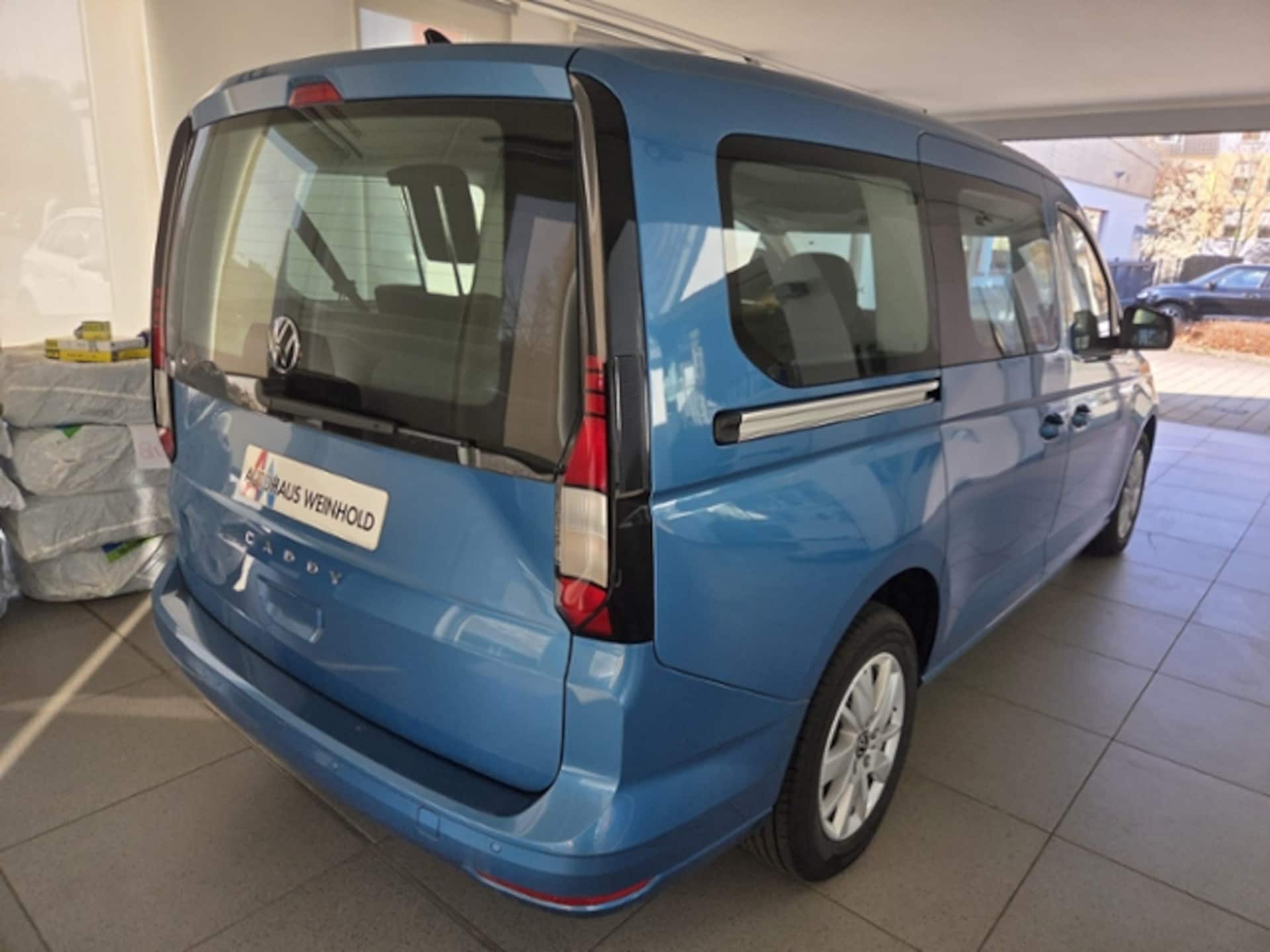Volkswagen Caddy Maxi Basis-Modell