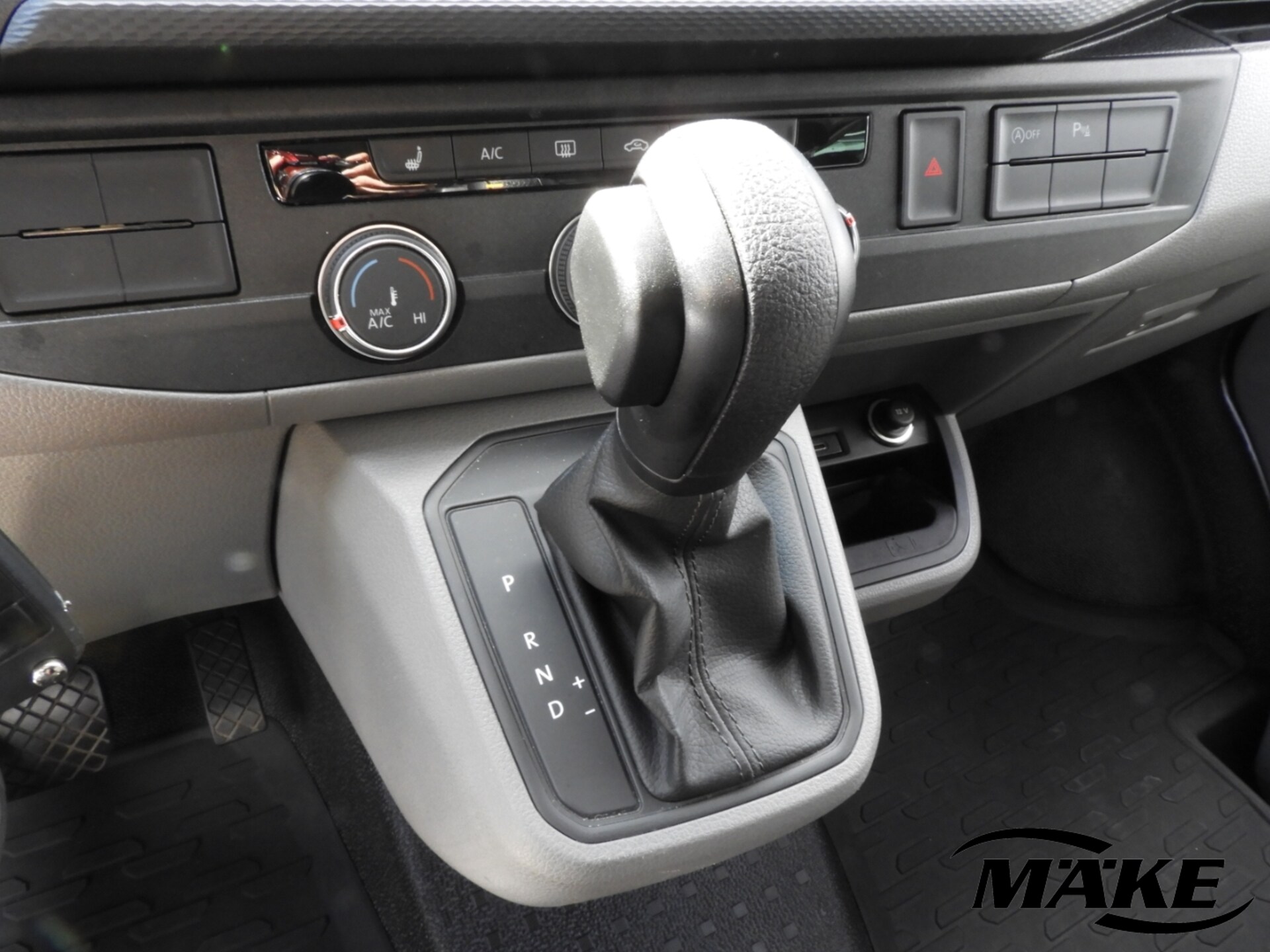 Volkswagen T6.1 Transporter Kombi kurzer Radstand