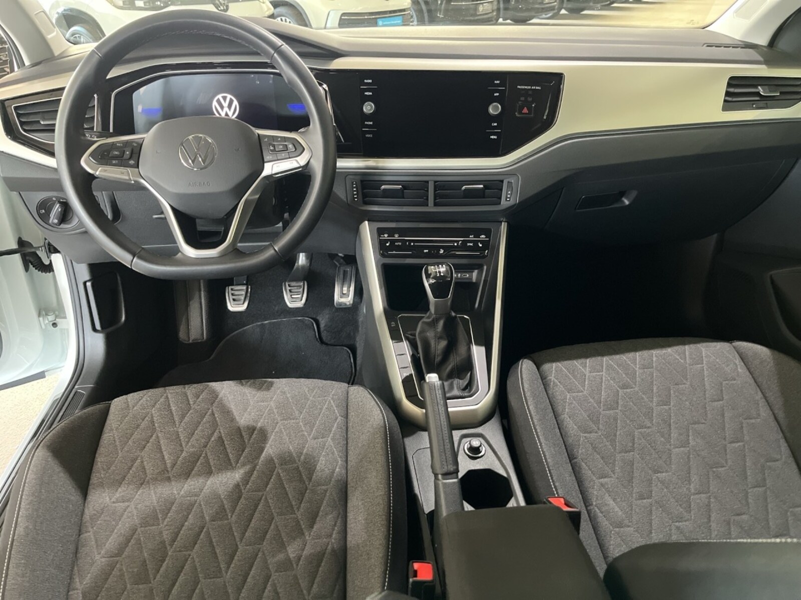 Volkswagen Polo – Bild 8