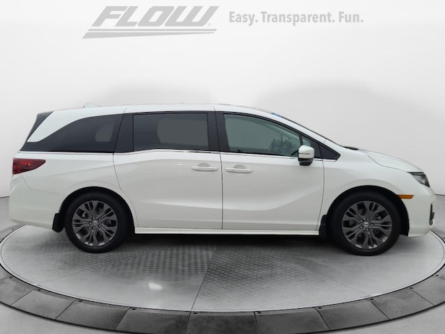 2025 Honda Odyssey Touring - Photo 10