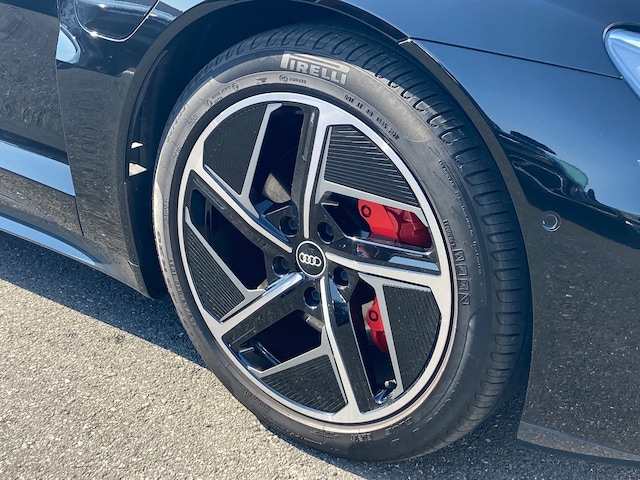 Audi e-tron GT e-tron GT quattro 350,00 kW for more details contact your dealer