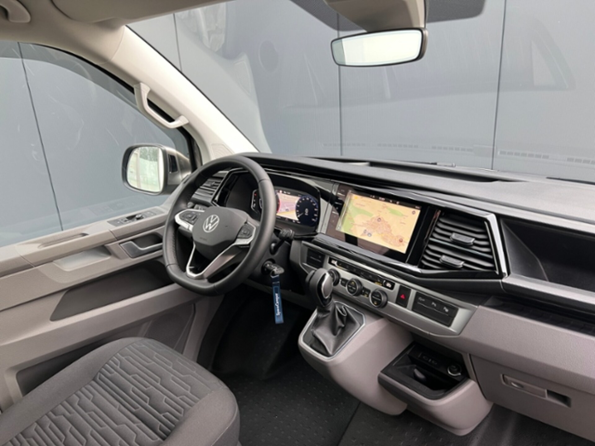 Volkswagen T6.1 Caravelle kurzer Radstand Comfortline