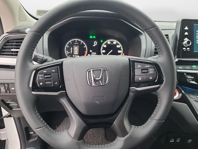 2025 Honda Odyssey Touring - Photo 13