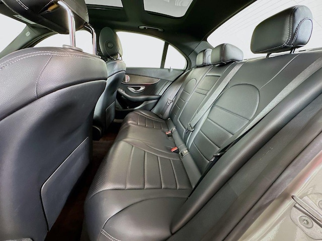 2020 Mercedes-Benz C 300