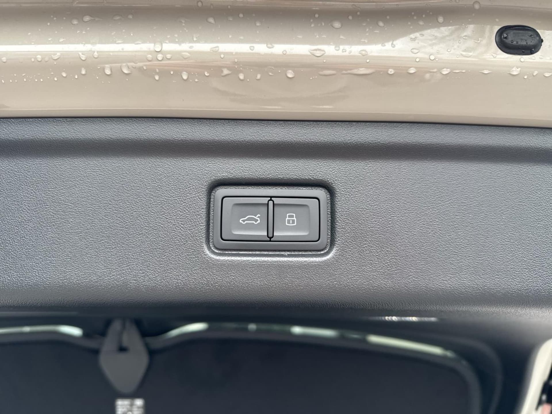 Audi A6 Avant e-tron