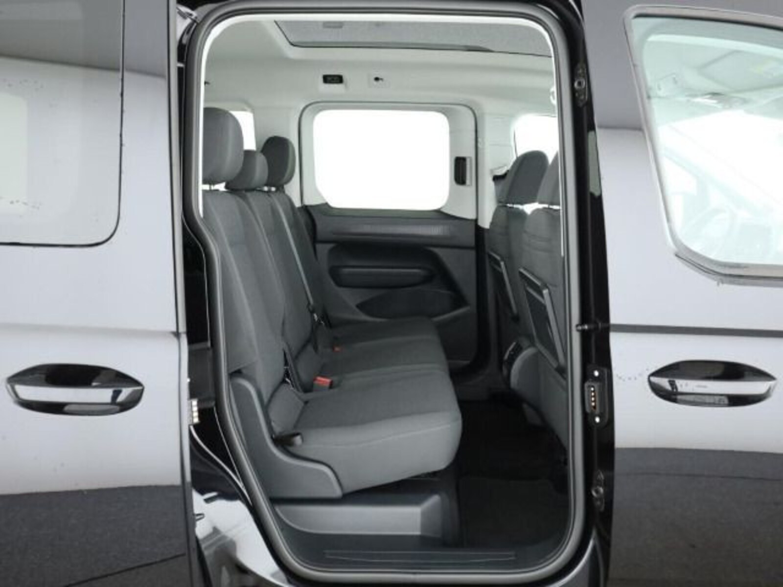Volkswagen Caddy – Bild 8