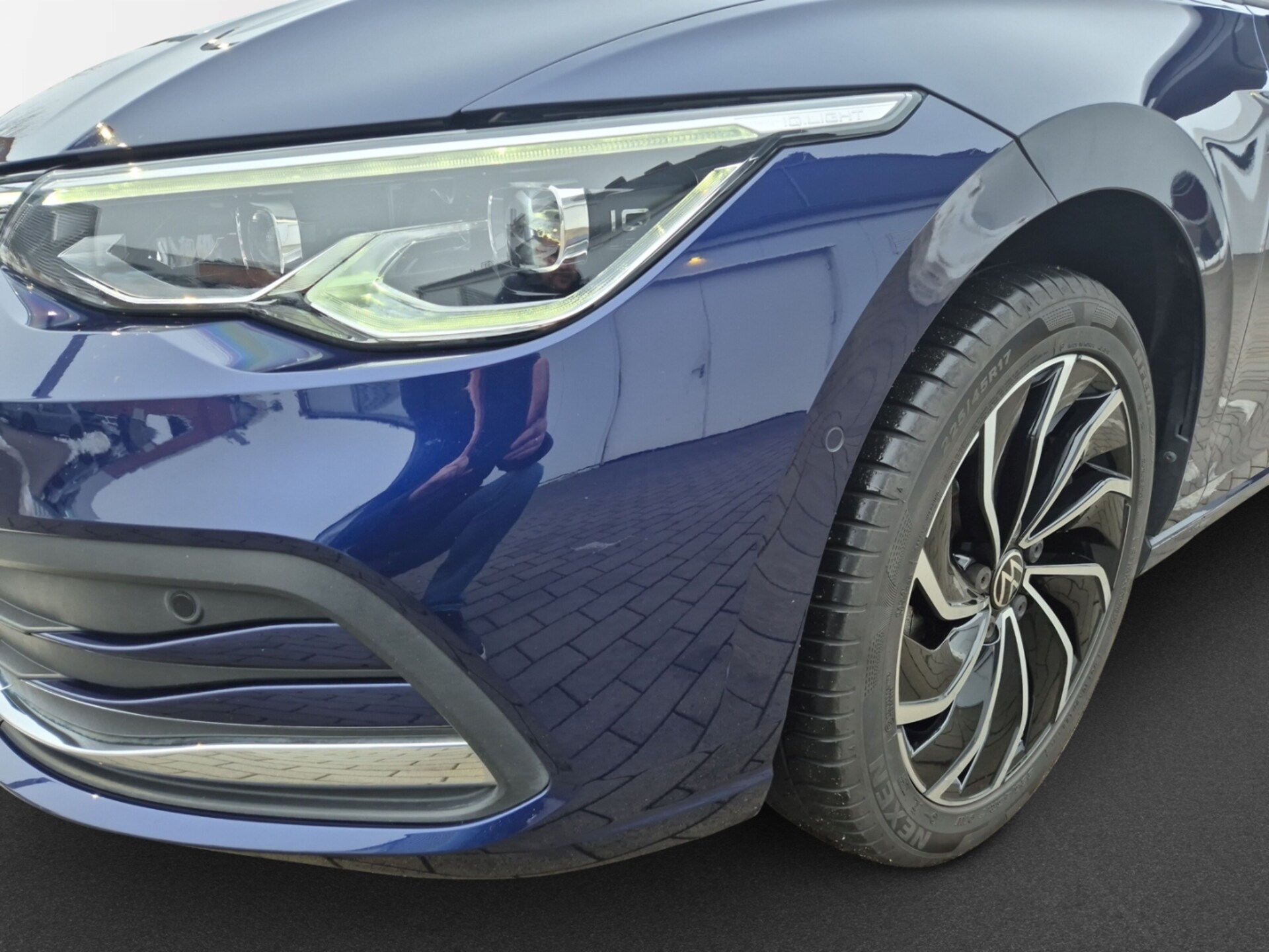 Volkswagen Golf Active