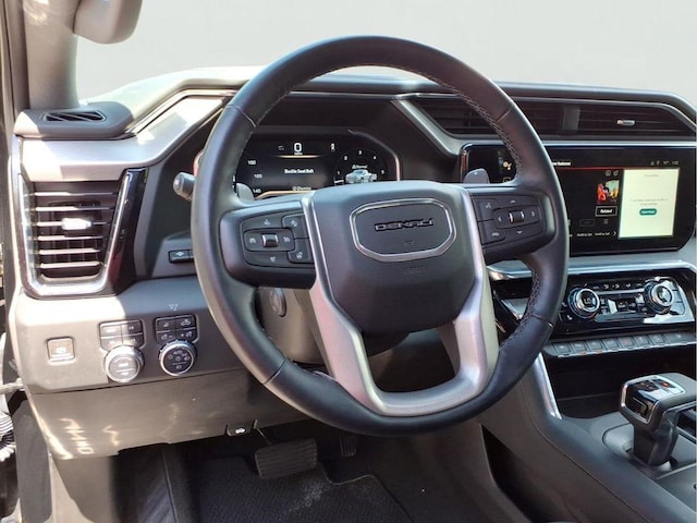 2023 GMC Sierra