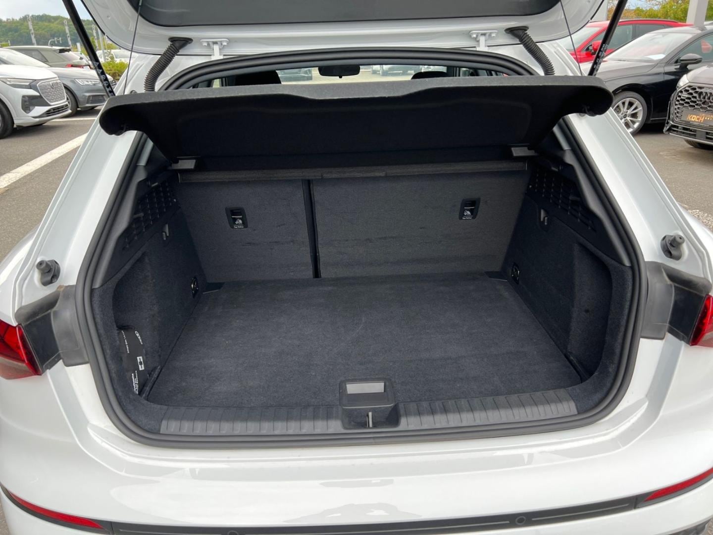 Bild über Audi A3 Sportback TFSI 85 kW S tronic - für weitere Informationen kontaktieren Sie den Audi Partner