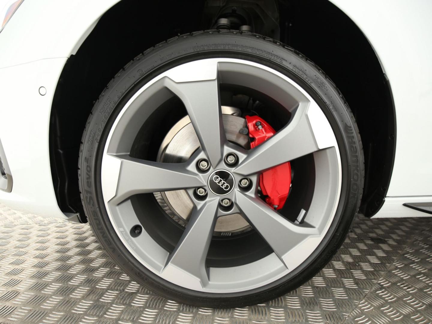 Image about Audi A4 Avant S line 40 TDI quattro S tronic