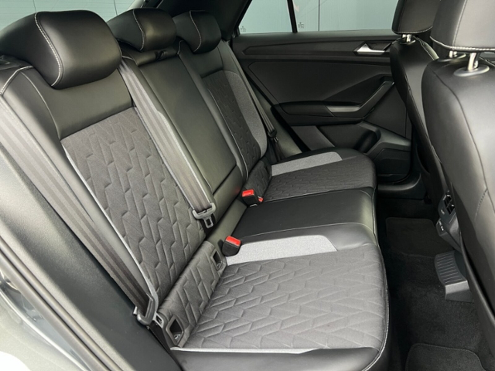 Volkswagen T-Roc – Bild 9