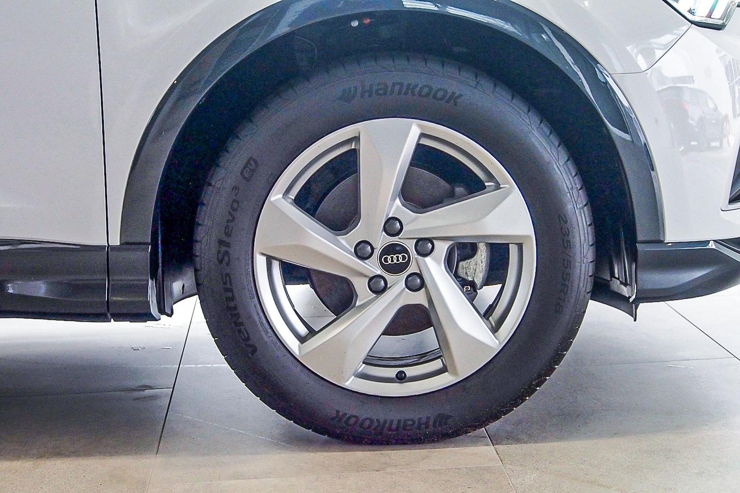 Image about Audi Q3 35 TFSI S tronic