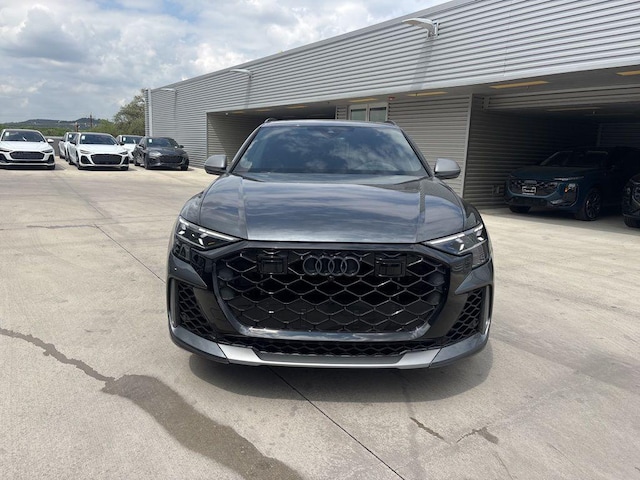 2025 Audi RS Q8