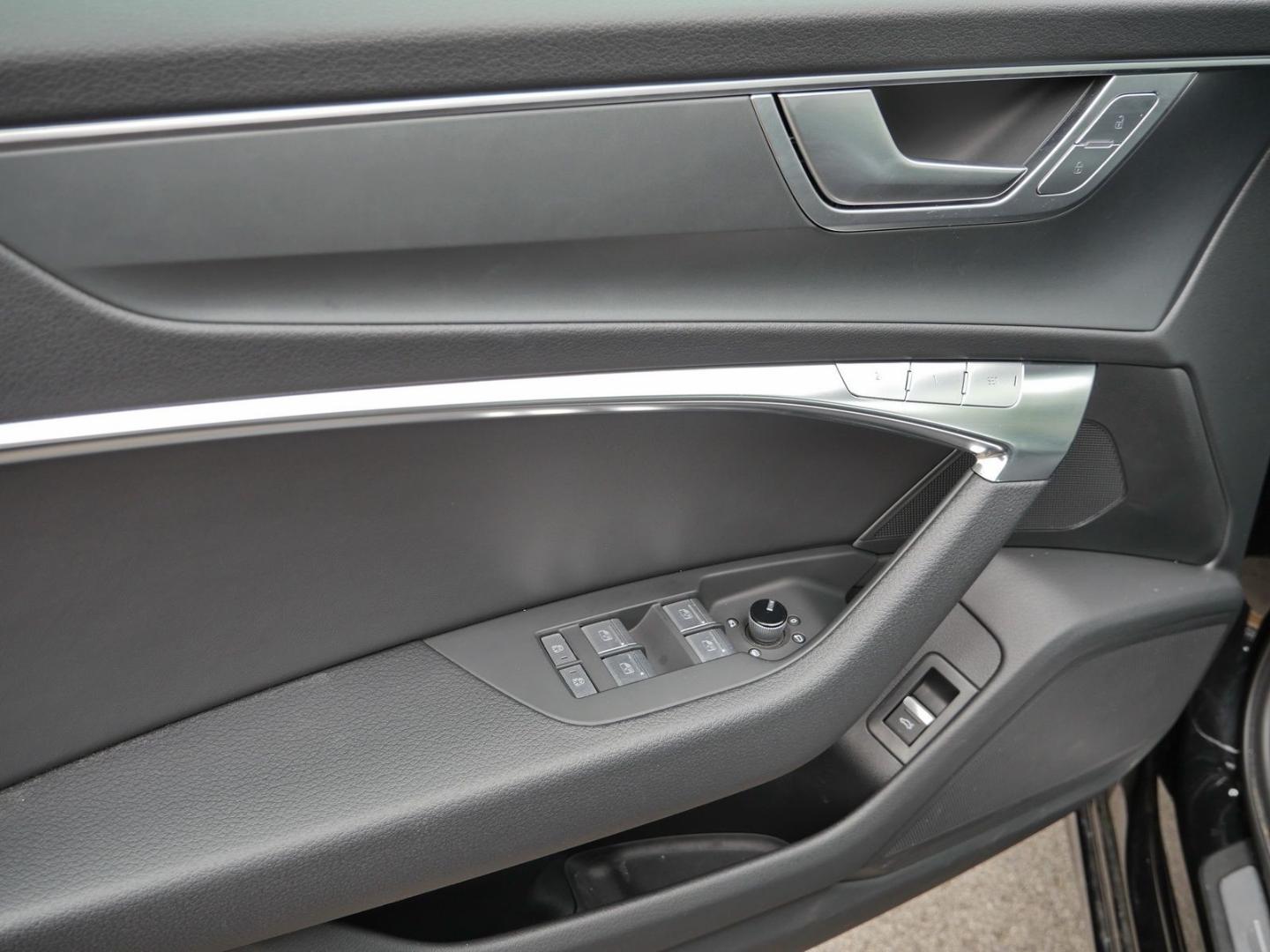 Image about Audi A6 Avant S line 50 TDI quattro tiptronic