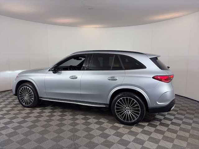 2023 Mercedes-Benz GLC 300