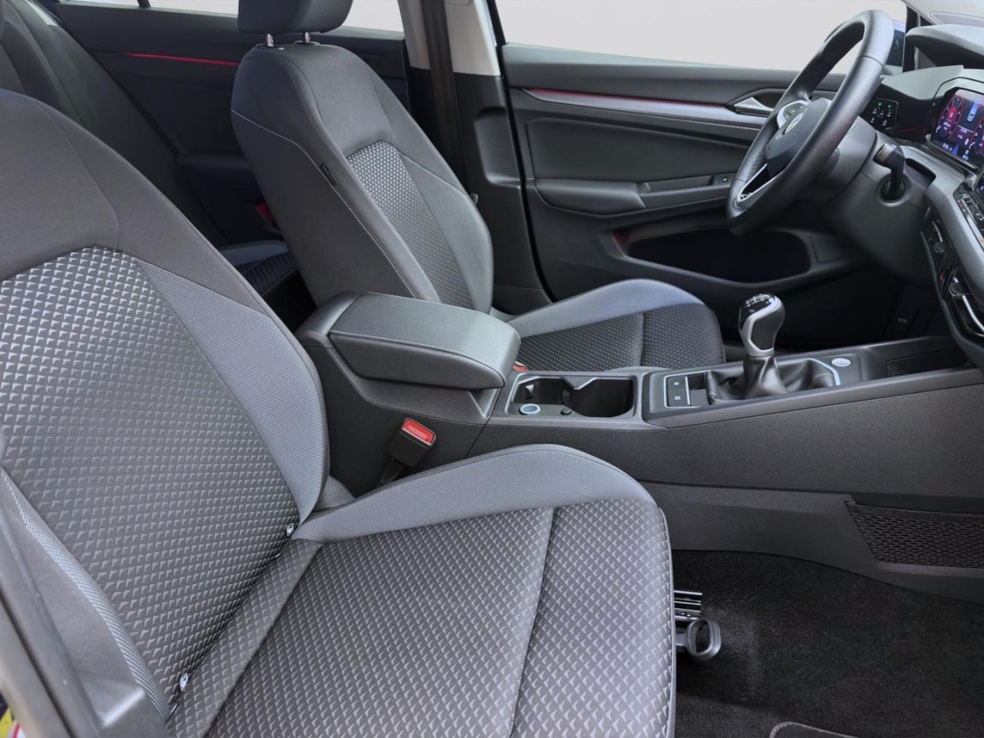Volkswagen Golf Active