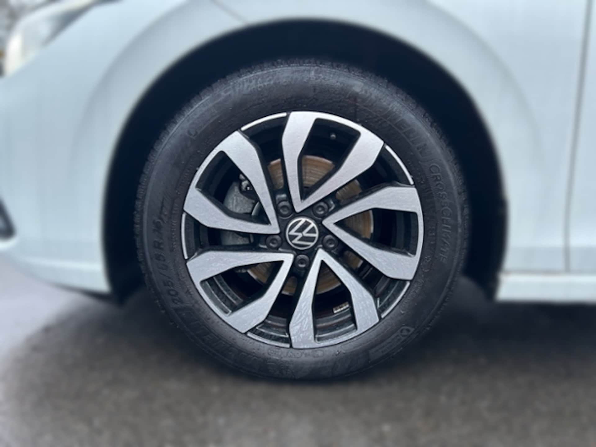 Volkswagen Golf Active