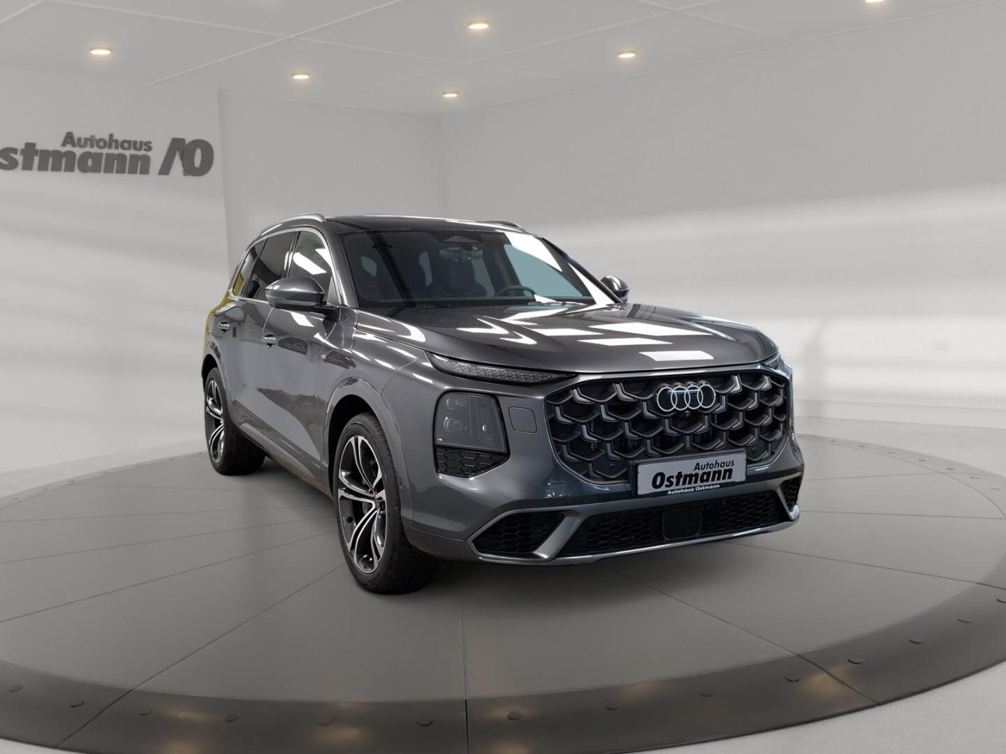 Bild über Audi Q7 SUV TDI quattro 220 kW tiptronic - für weitere Informationen kontaktieren Sie den Audi Partner
