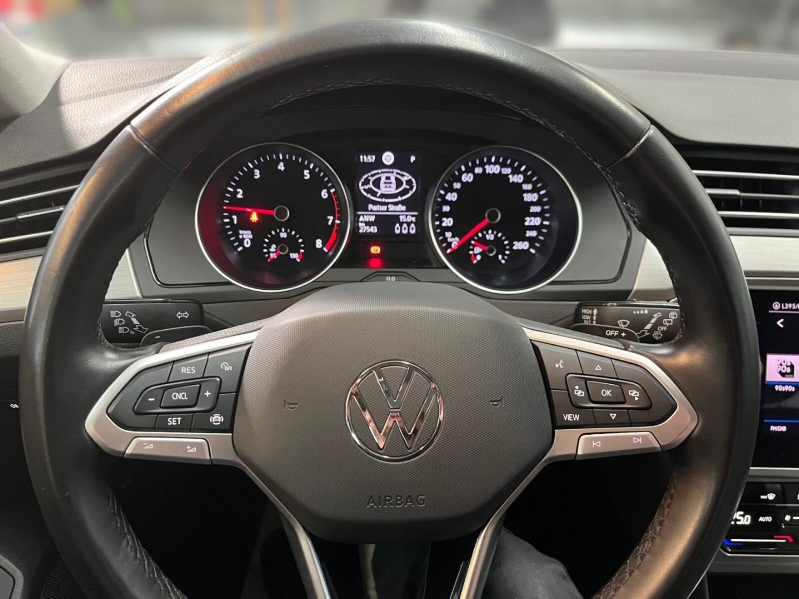 Volkswagen Passat Variant – Bild 9